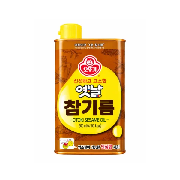 Ottogi Roasted Sesame Oil 500ml premium Korean sesame oil made from roasted sesame seeds for authentic Asian cooking, stir-fries, noodles, salads, and marinades.